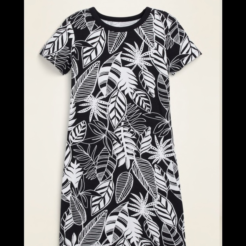 Crewneck Tee Dress, Size Large, New with tag